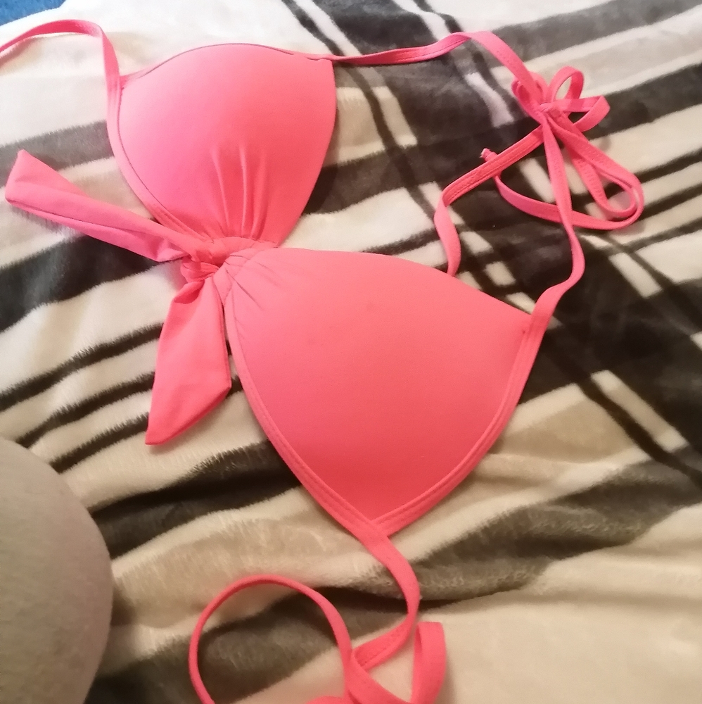 Pushup halter top bikini top